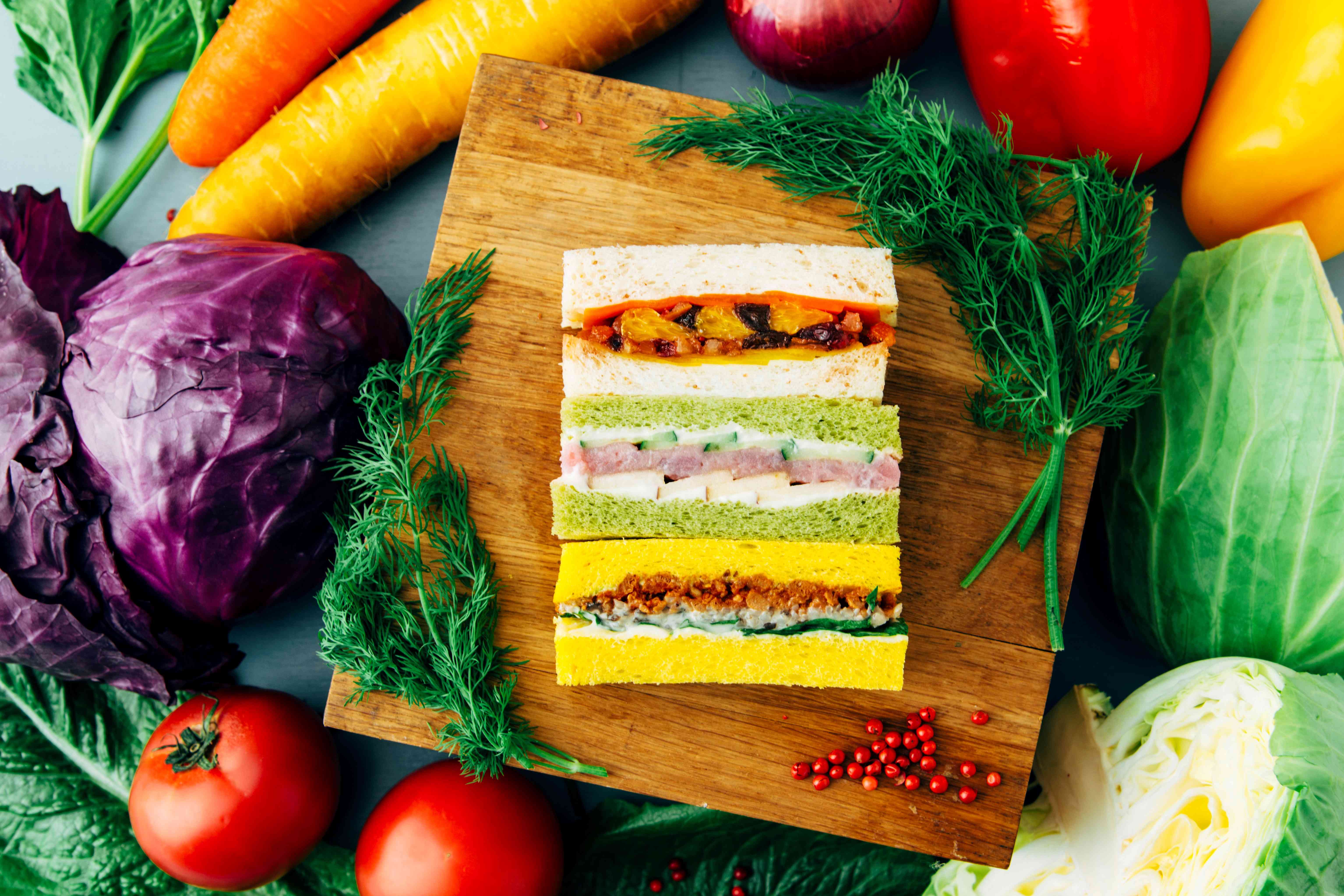 【新商品】ヘルシーな「冬のヴィーガンパワーサンド」